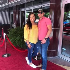 Meet your Posher, Alexis